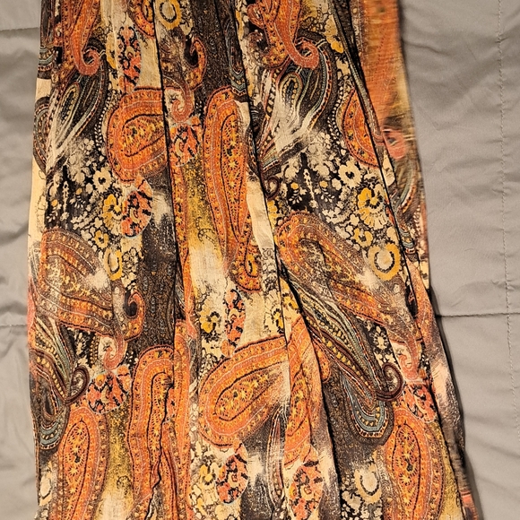 Dana Buchman Size 4 Paisley Maxi Skirt 100% Silk - Picture 8 of 9